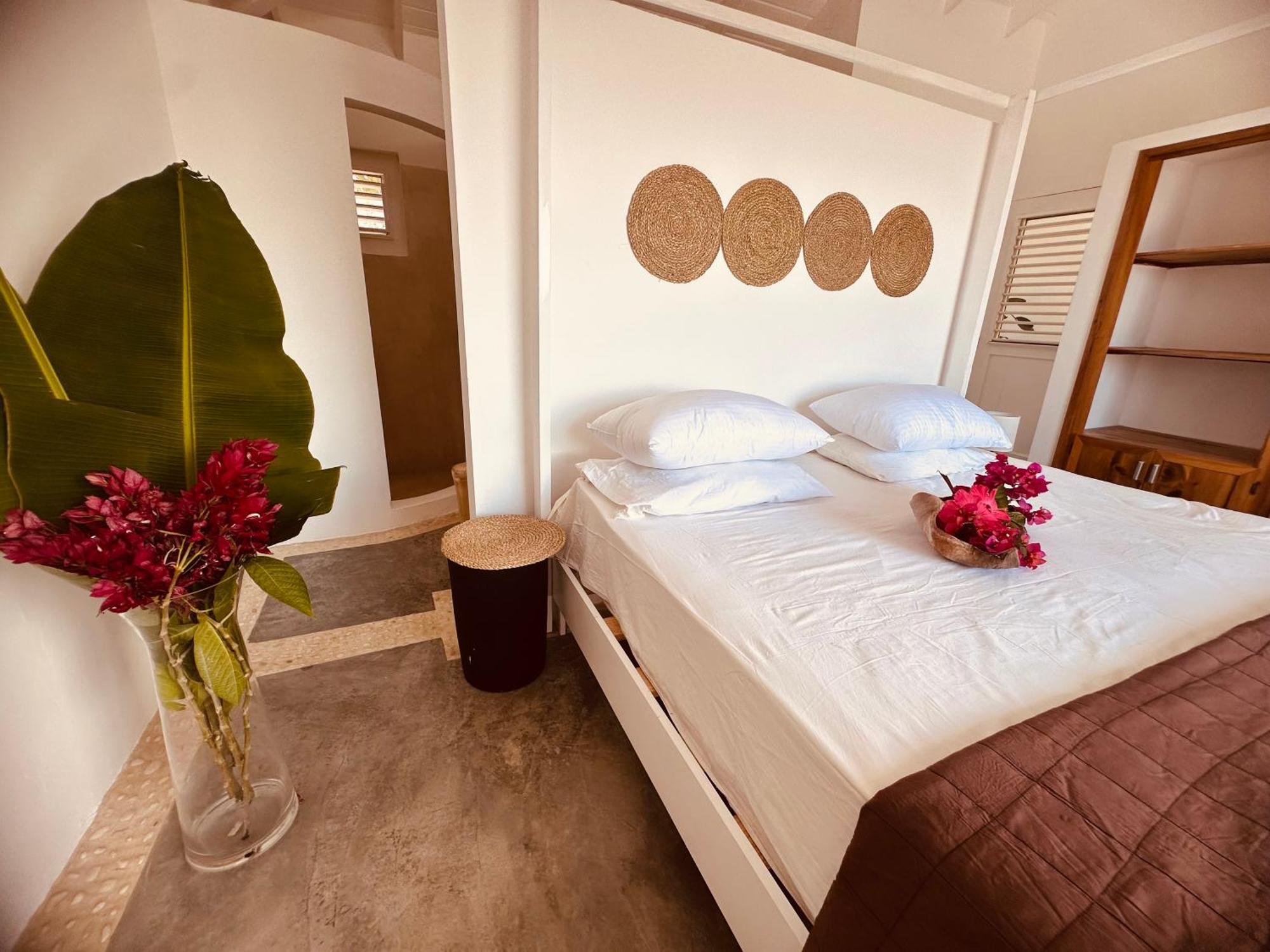 Villa Blanca Chambre D'Hotes Vue Sur Mer ลาสแตร์เรนาส ภายนอก รูปภาพ